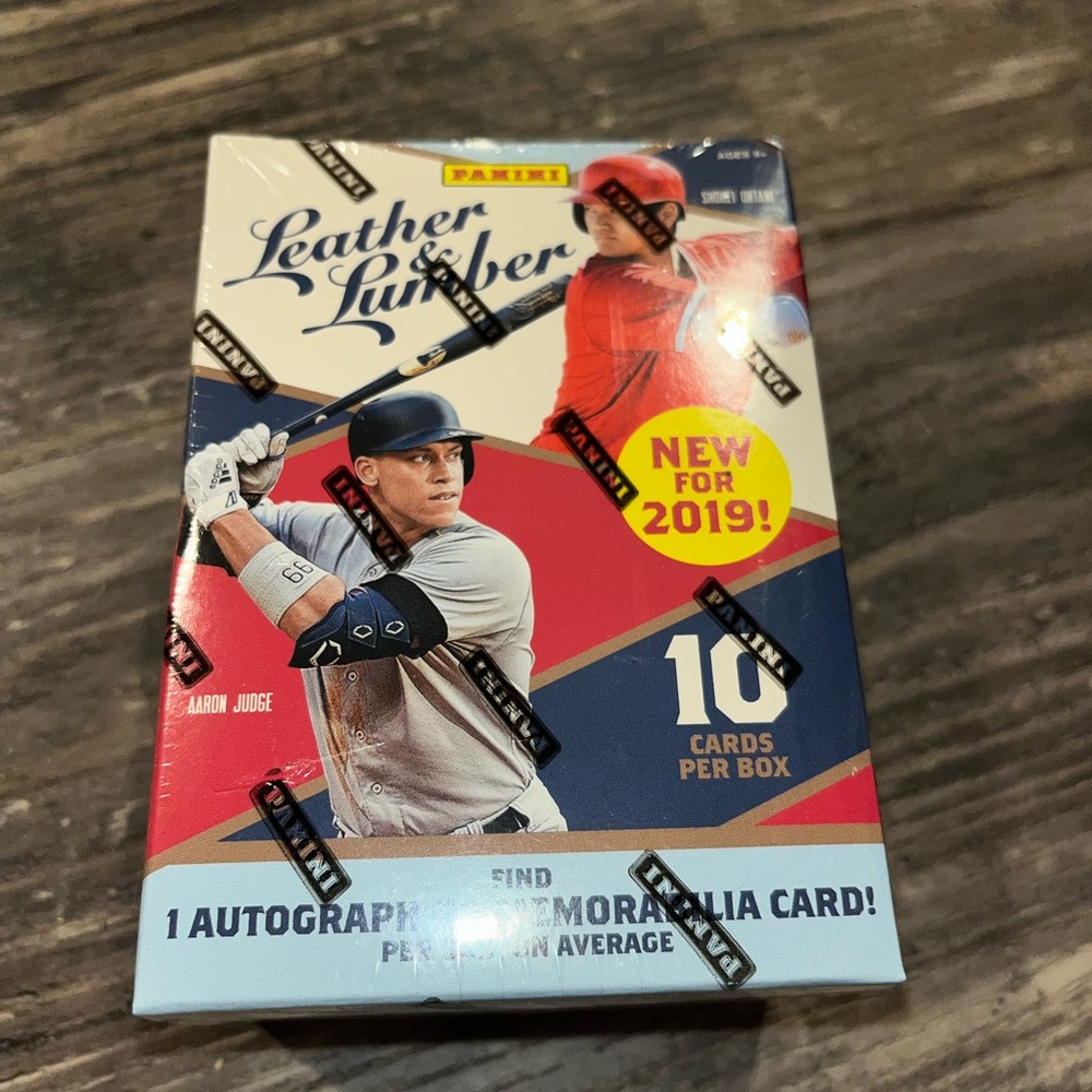Panini Leather and Lumber 2019 Baseball Cards